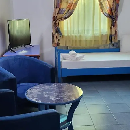 Hotel Genesis